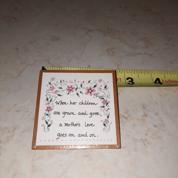 Linda Grayson Mother Fridge Magnet - Picture 3 of 3